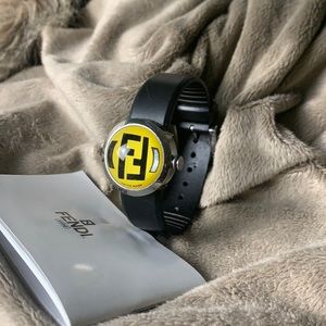 Fendi Bussola Bubble 20mm Watch